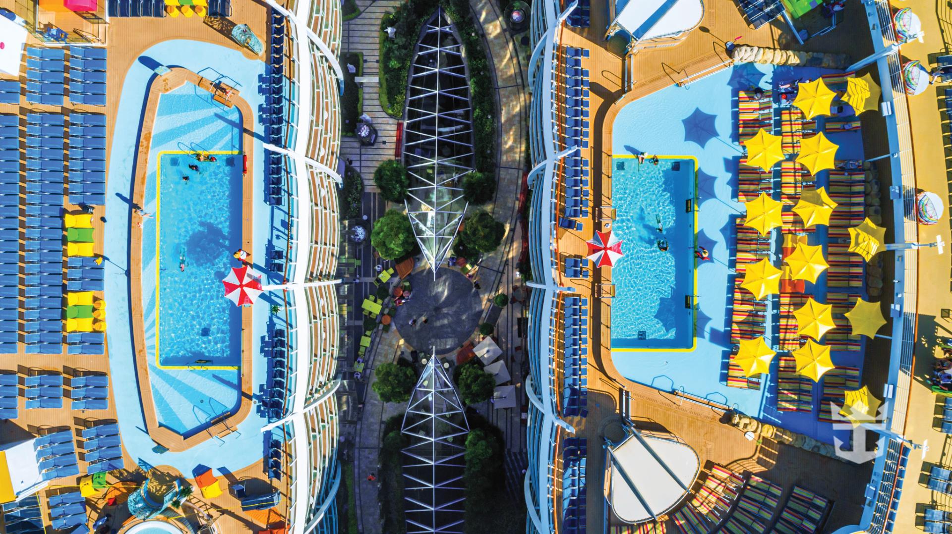Aerial top-down view of Oasis of the Seas pools and central park promenade - Photo Credit: Jason Lisiewski